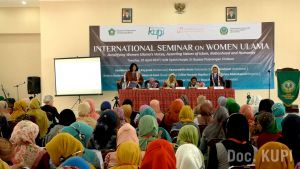 Seminar Internasional (2).jpg